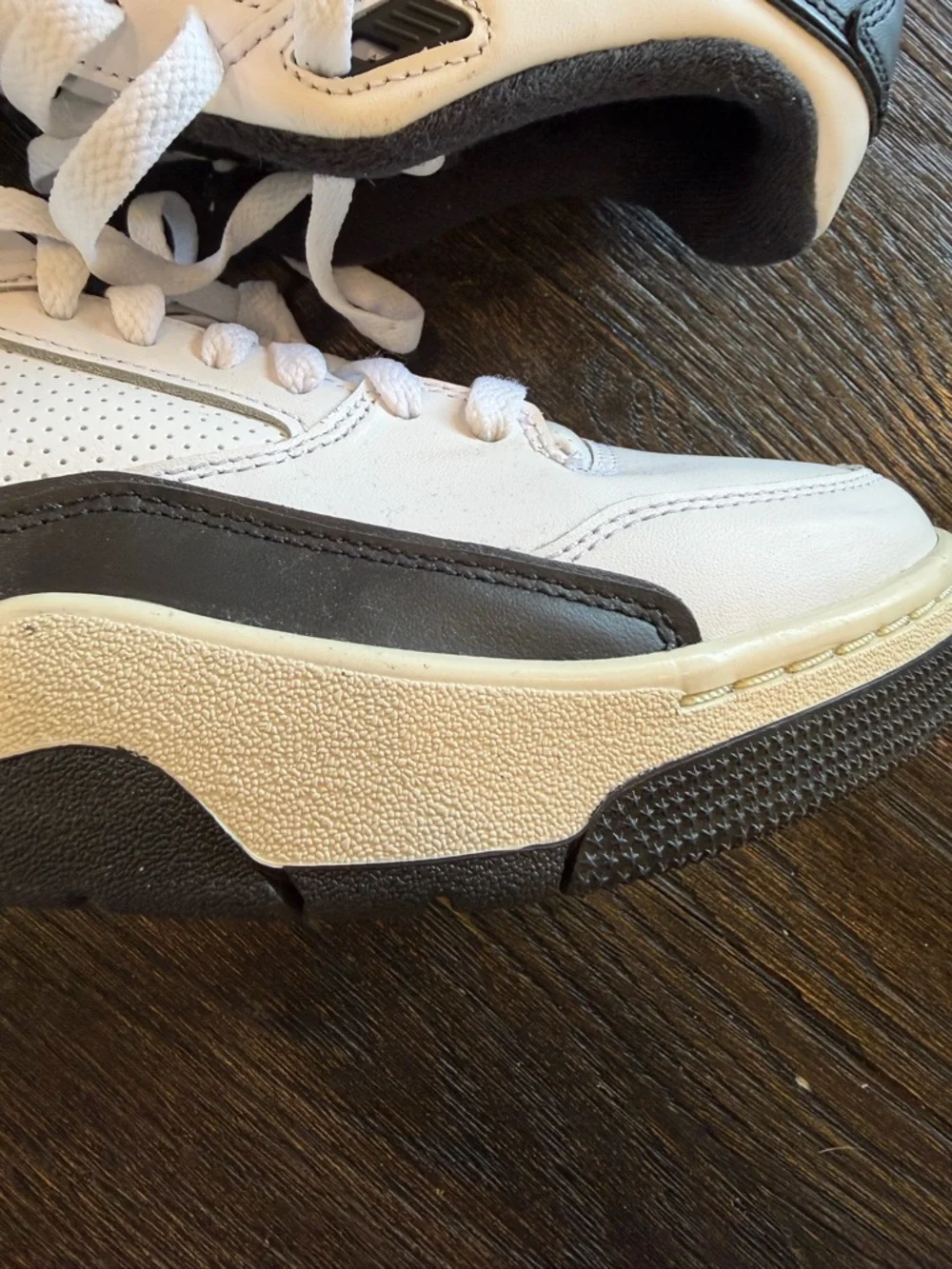Nike Jordan Flight Court White Black men’s size 9.5